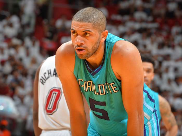 nicolas_batum_hornets_.jpg